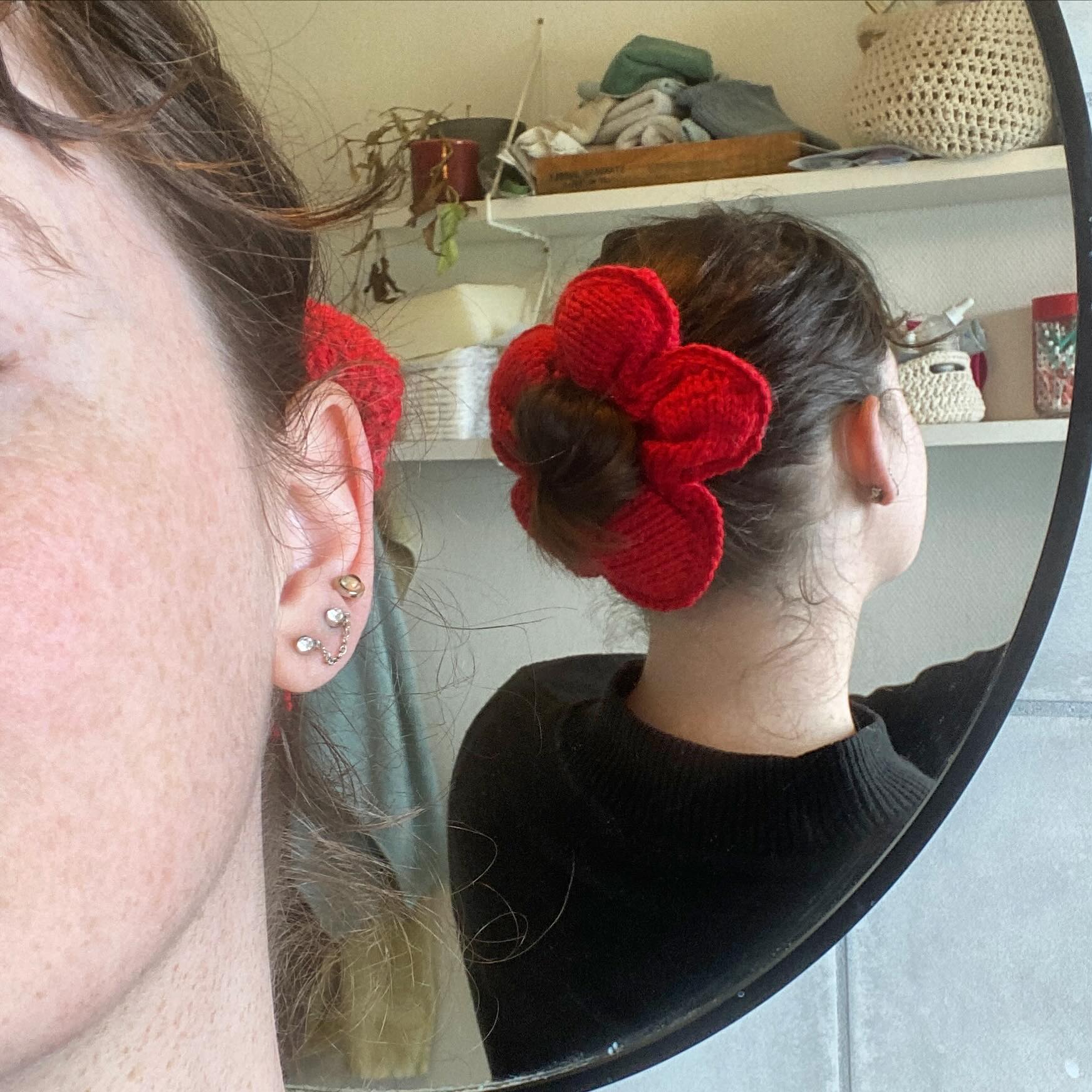Fleur scrunchie