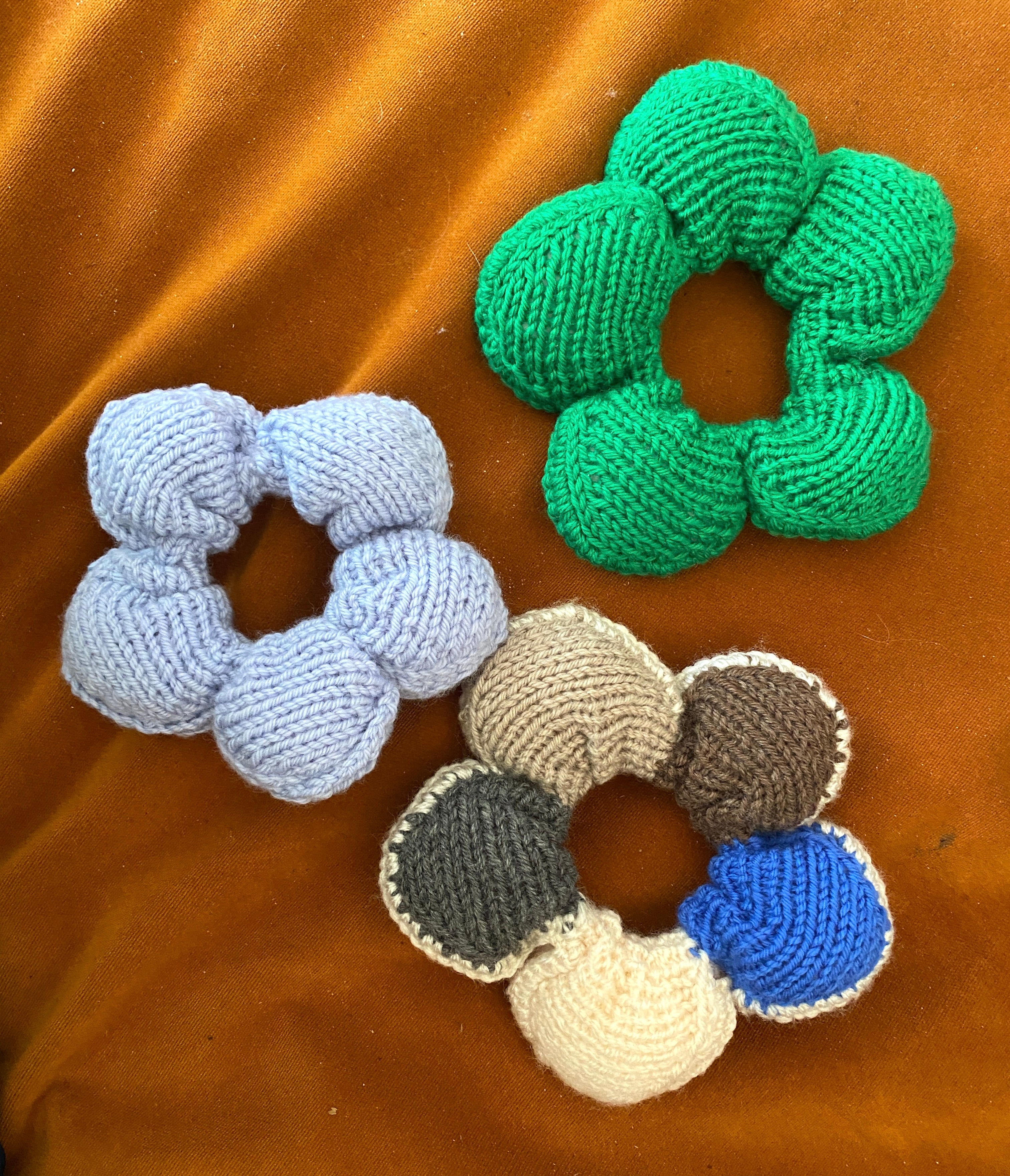 OPSKRIFT - Fleur Scrunchie