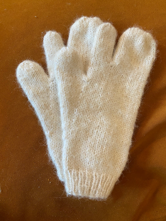 Tabi Mittens white